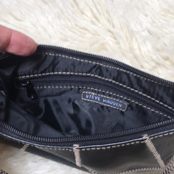 Steve Madden black leather handbag - Picture 3 of 3